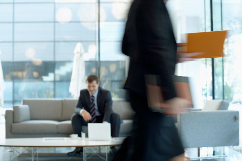 Por que falta gente para proteger sua empresa online