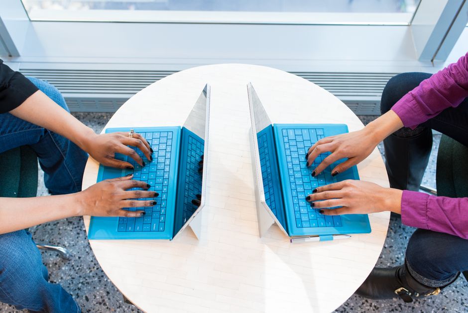 Bolsas disparam com tecnologia: e sua empresa, investe nisso?