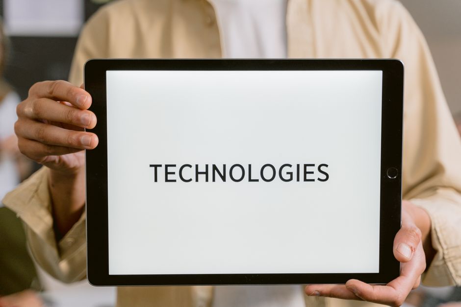 Sua empresa tem alguém cuidando da tecnologia?